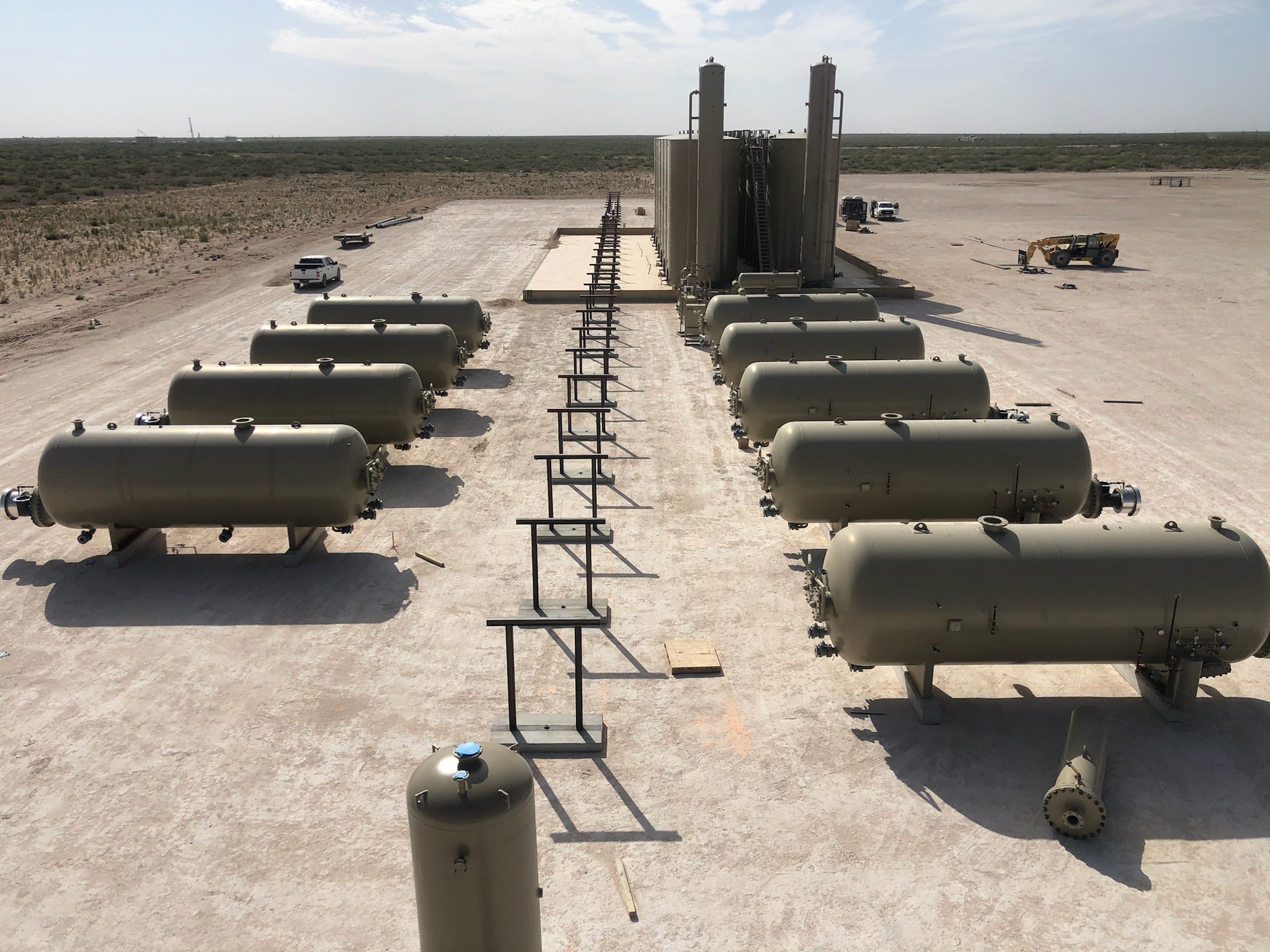 9 well site build finished with tanks installed